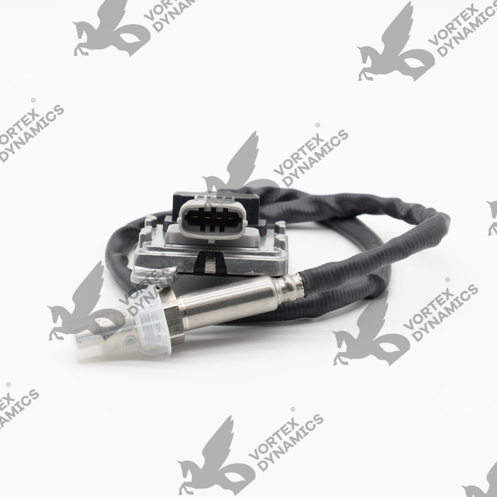 Volvo D11/D13/D16, Mack MP7/MP8 NOx Sensor Inlet | 22303390