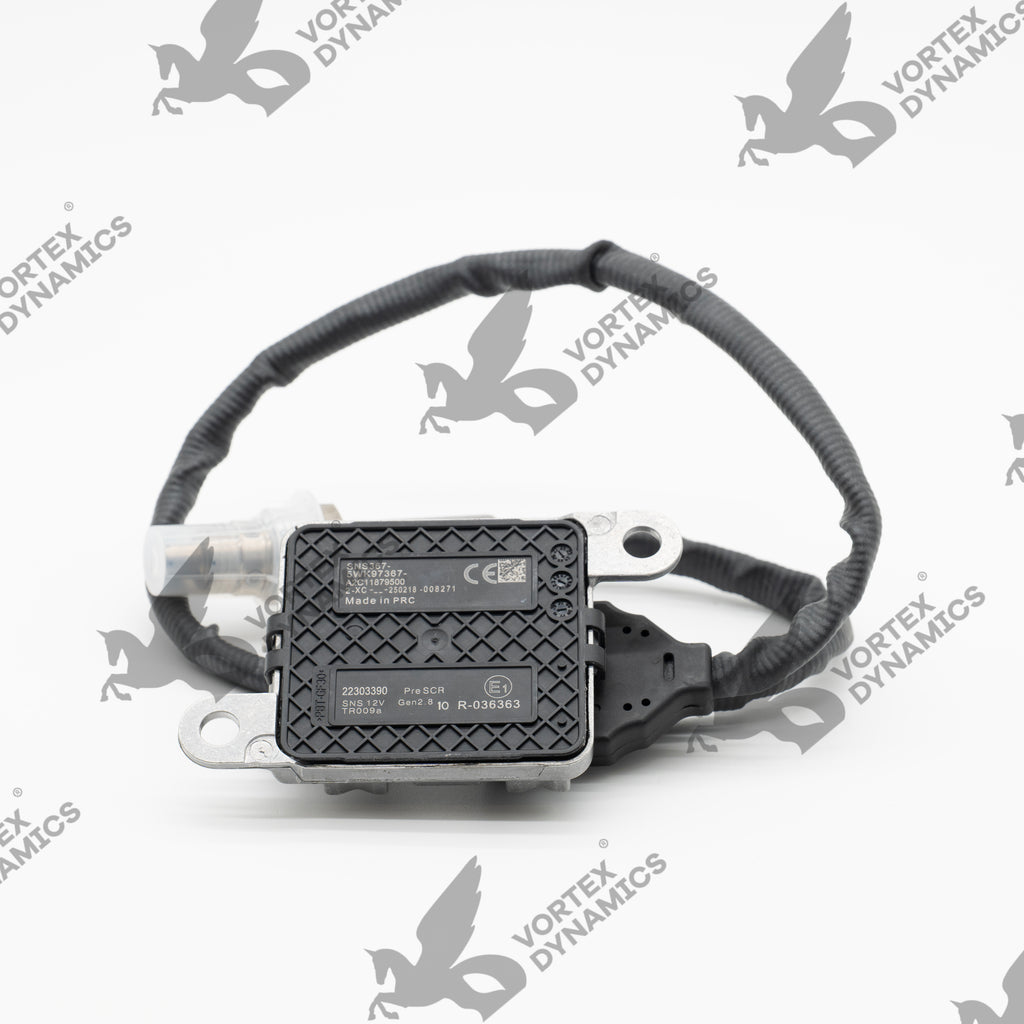 Volvo D11/D13/D16, Mack MP7/MP8 NOx Sensor Inlet | 22303390