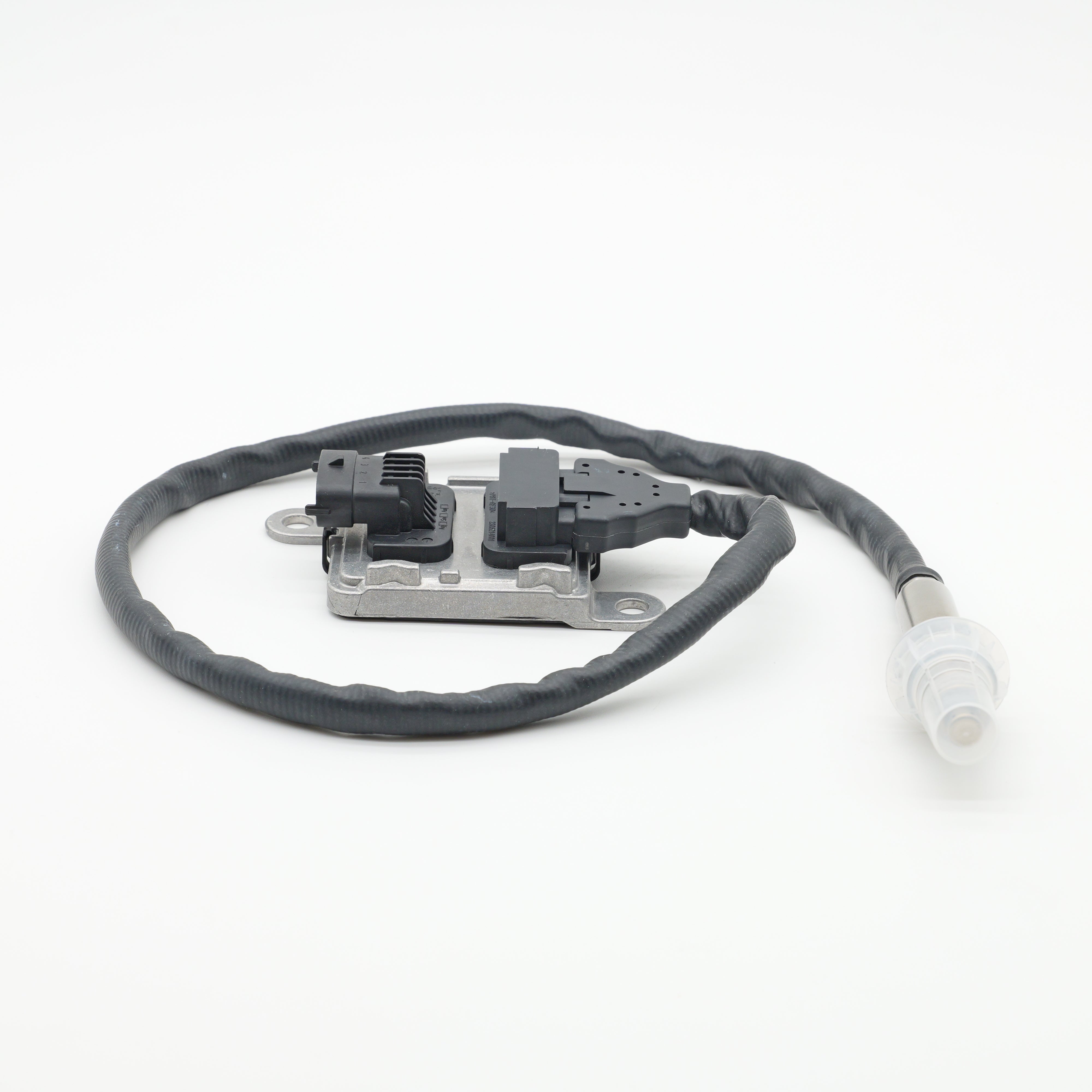【中古】NAGAOKA　MP-110② Volvo D11/D13/D16, Mack MP7/MP8 NOx Sensor Outlet | 22303391
