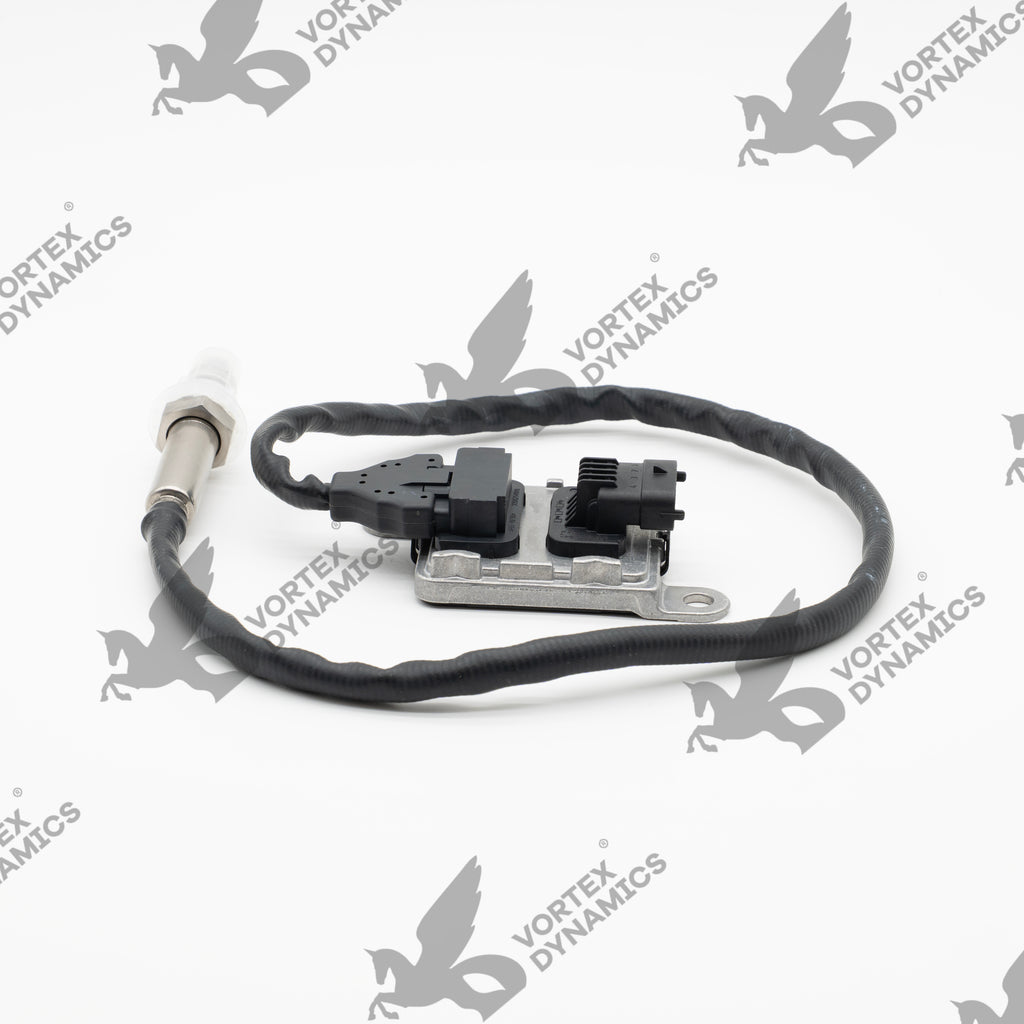 Volvo D11/D13/D16, Mack MP7/MP8 NOx Sensor Outlet | 22303391