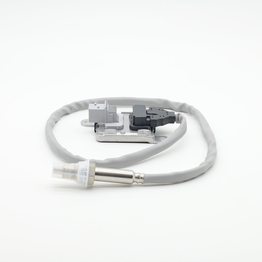 Detroit Diesel DD13/DD15/DD16 NOx Sensor Outlet | A0101532328